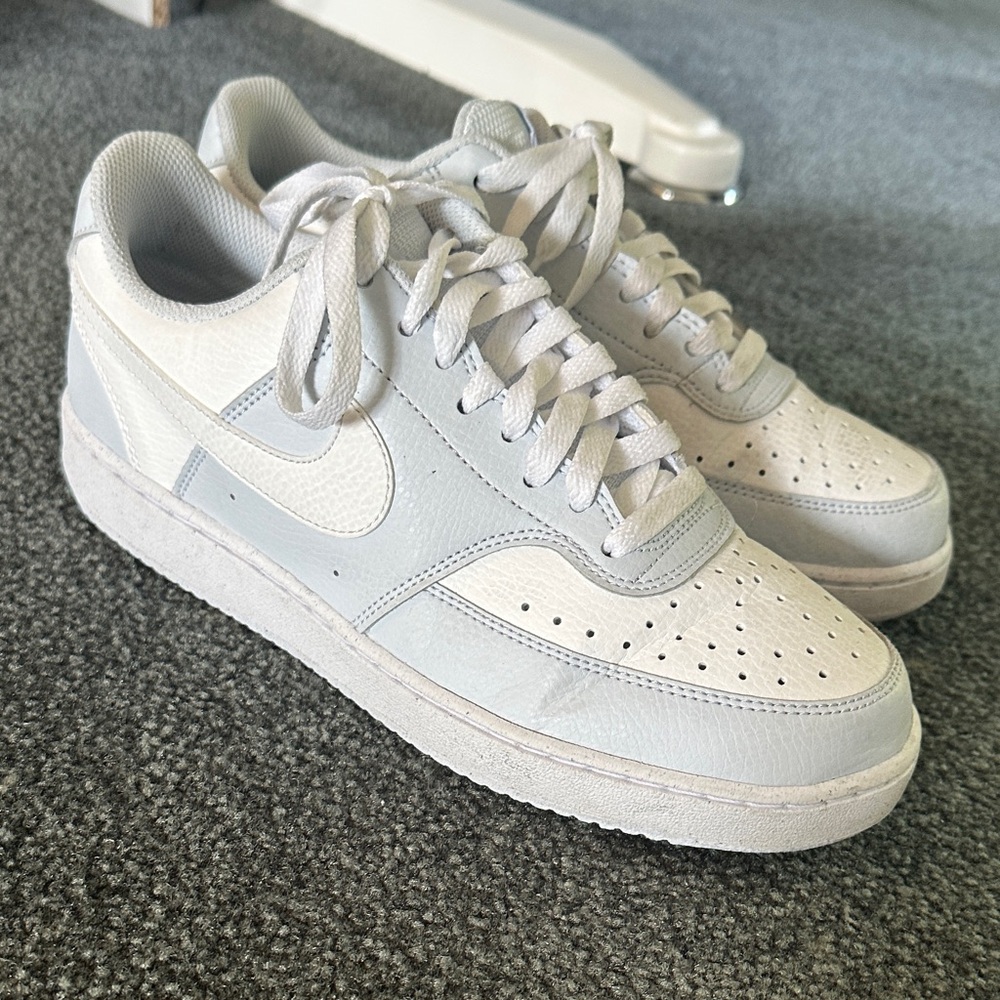 Nike Women's White Sneakers size 9